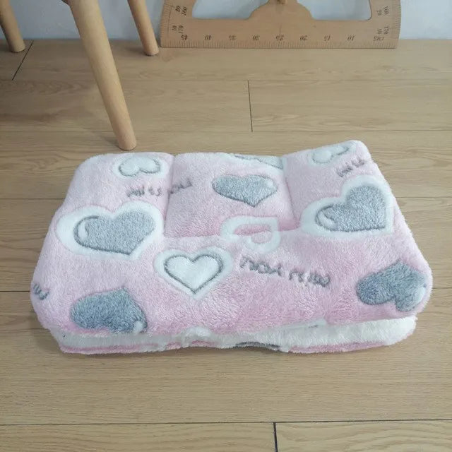 Flannel Pet Mat Dog Bed Cat Bed Thicken Sleeping Mat Dog Blanket Mat For Puppy Kitten Pet Bed for Small Large Dogs Pet Supplies